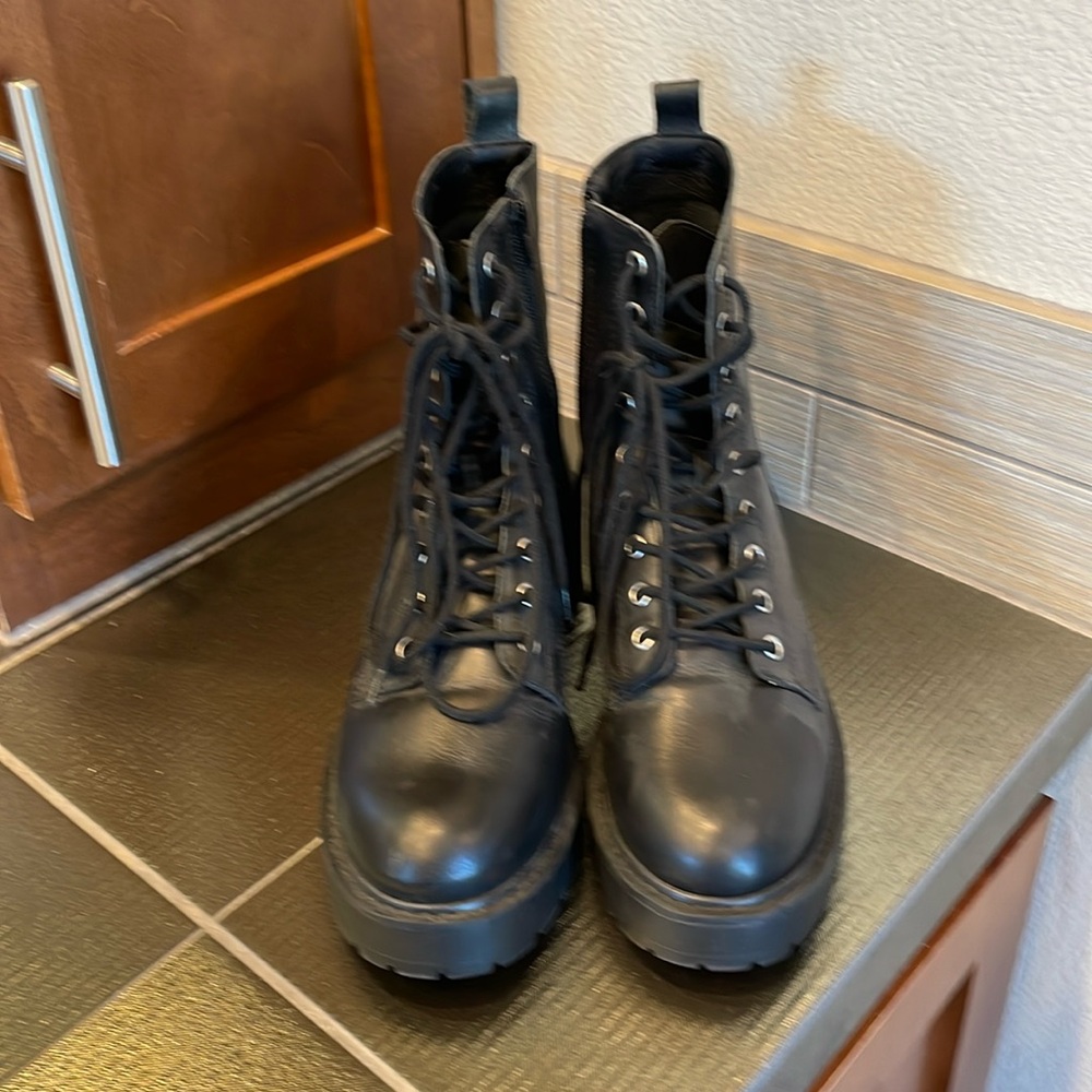 Steve Madden biker boots